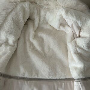 NEW Lola & The Boys Snow White Tweed Faux Fur Coat Size 4T